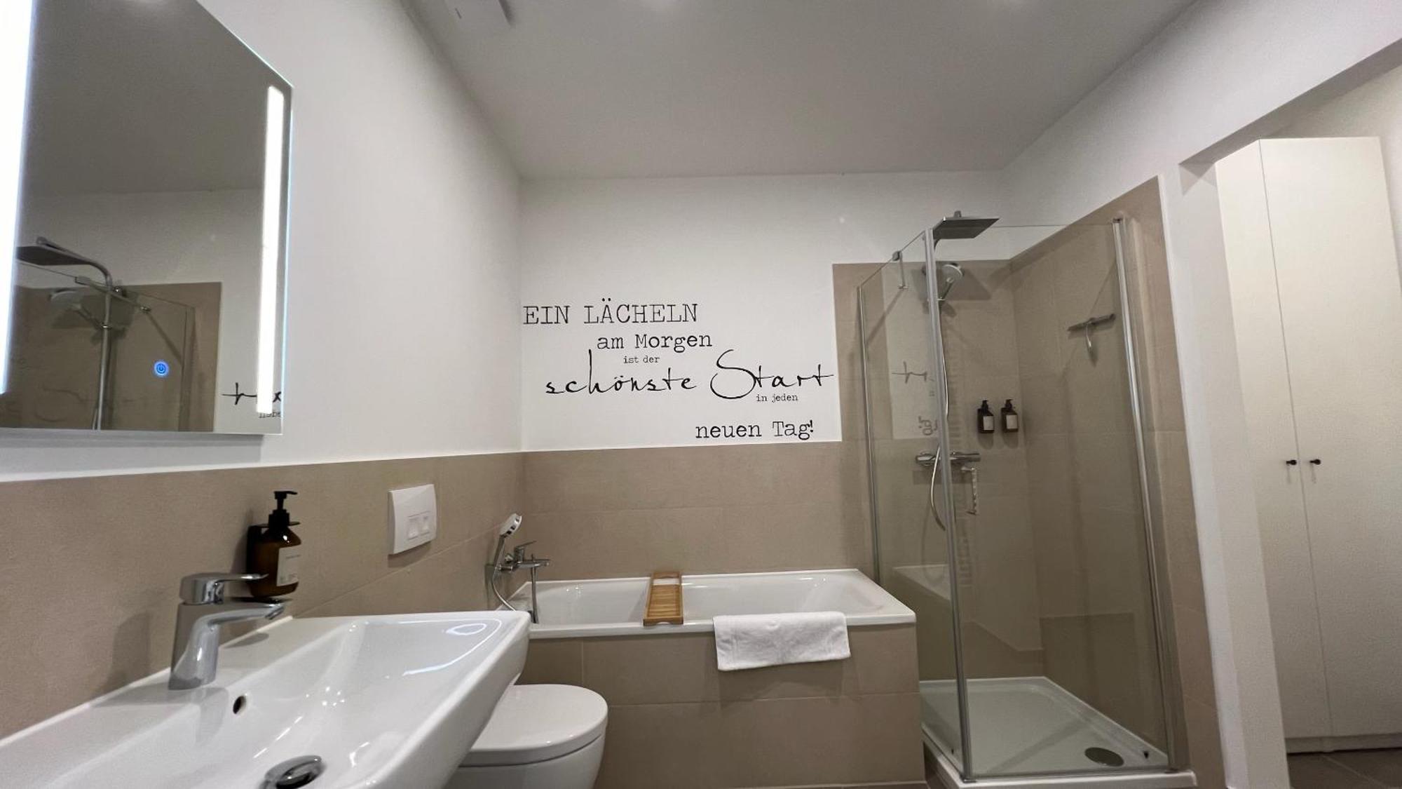 Neu! City-Loft-Apartment Im Goethe Palais I 5P I Lift I Parkplatz I Zentrum I Helios Aue  Ngoại thất bức ảnh