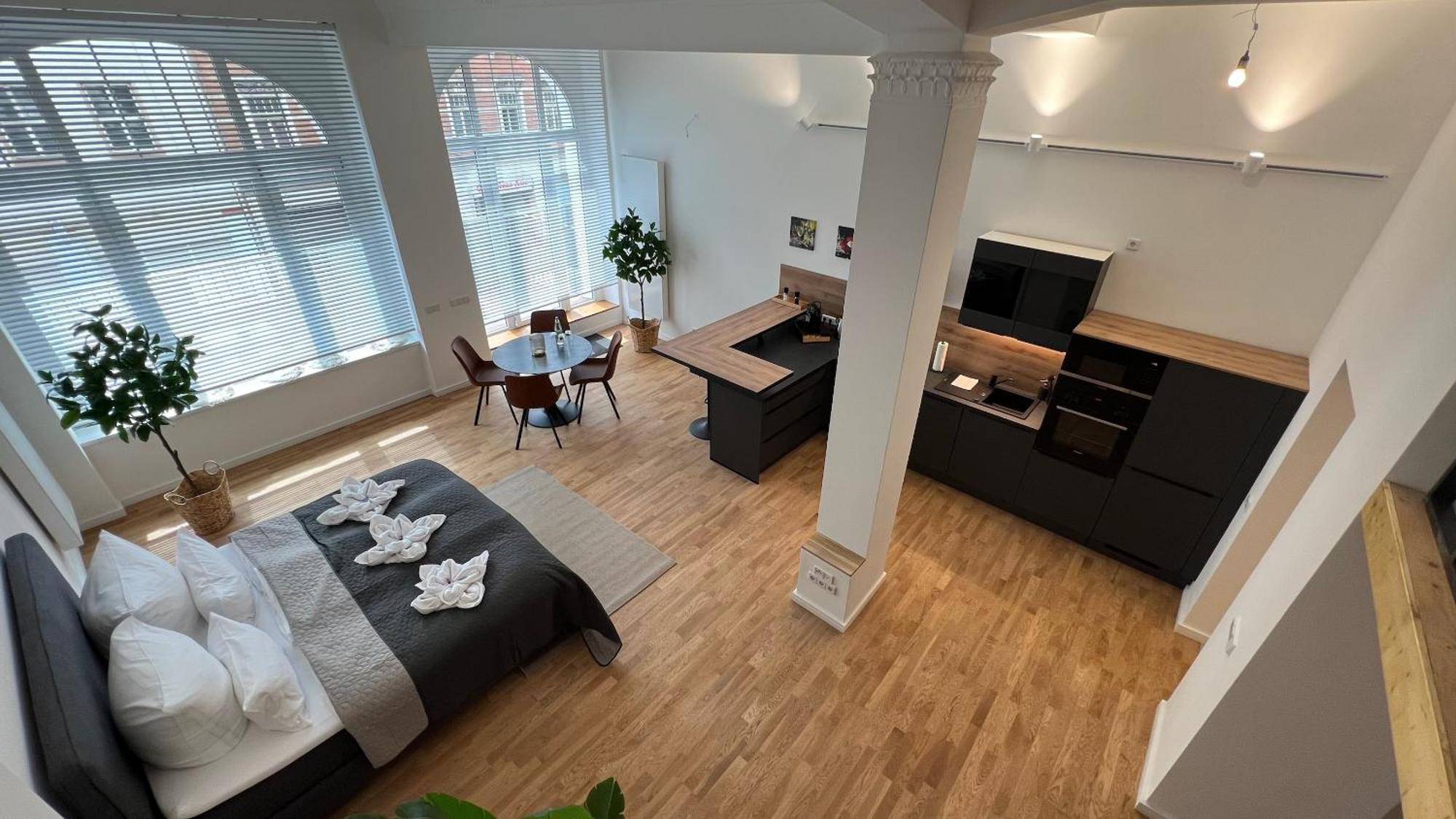 Neu! City-Loft-Apartment Im Goethe Palais I 5P I Lift I Parkplatz I Zentrum I Helios Aue  Ngoại thất bức ảnh